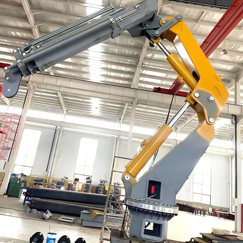 Compact Deck Cranes Compact Deck Cranes