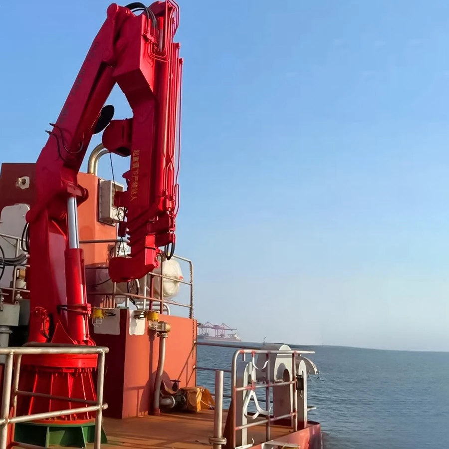 Fishing Operations with Professional Fishing Cranes Fishing Operations with Professional Fishing Cranes